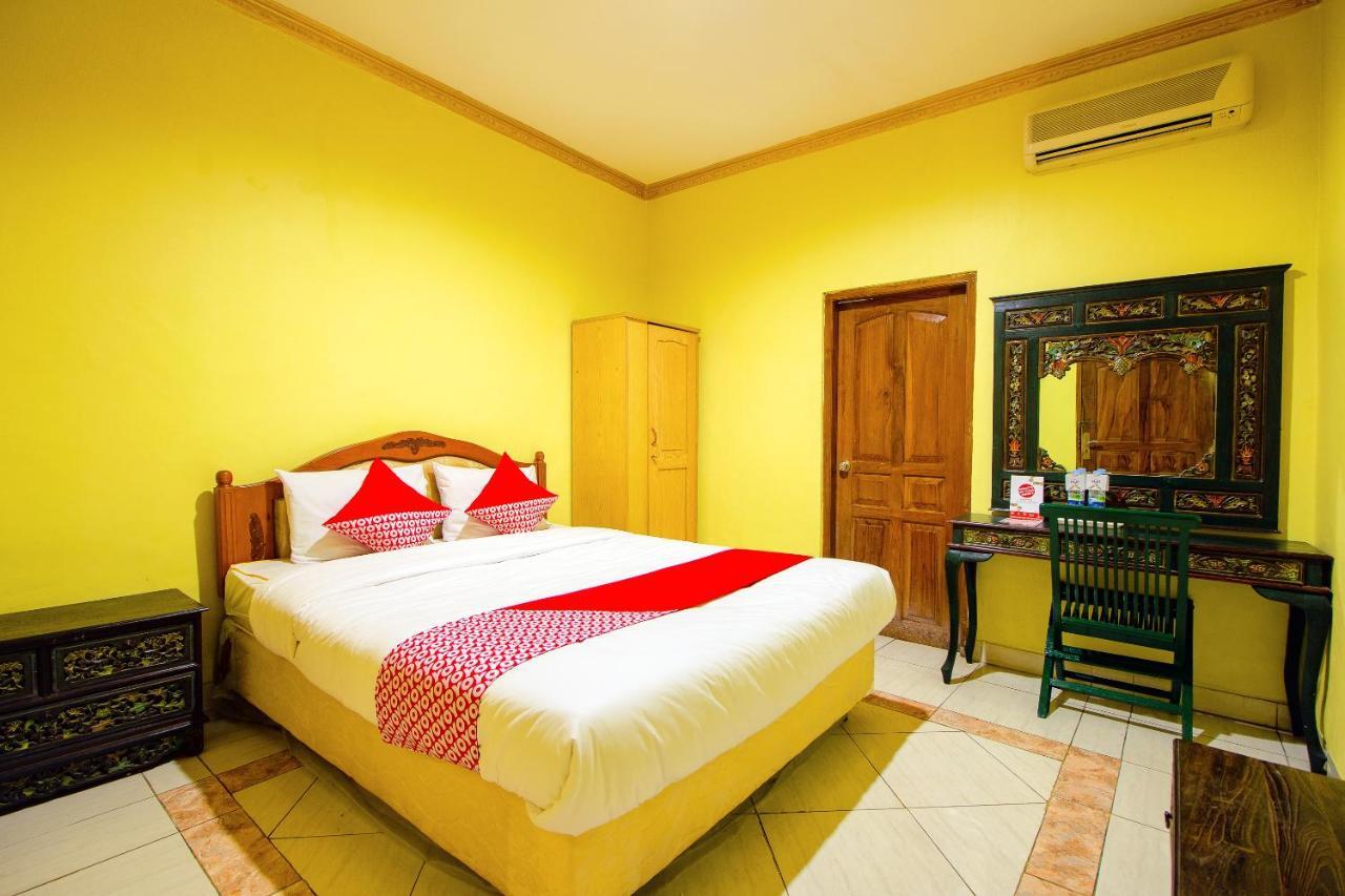 Oyo 1770 Hotel Mawar Saron 2 Kejayan Dış mekan fotoğraf