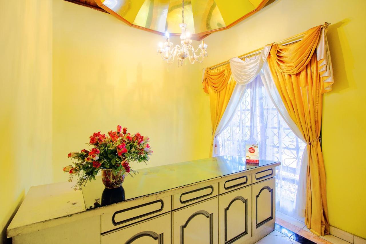 Oyo 1770 Hotel Mawar Saron 2 Kejayan Dış mekan fotoğraf