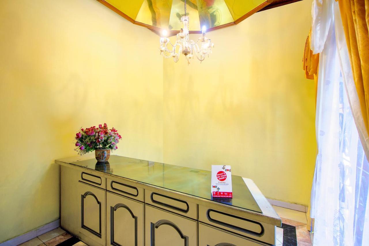 Oyo 1770 Hotel Mawar Saron 2 Kejayan Dış mekan fotoğraf