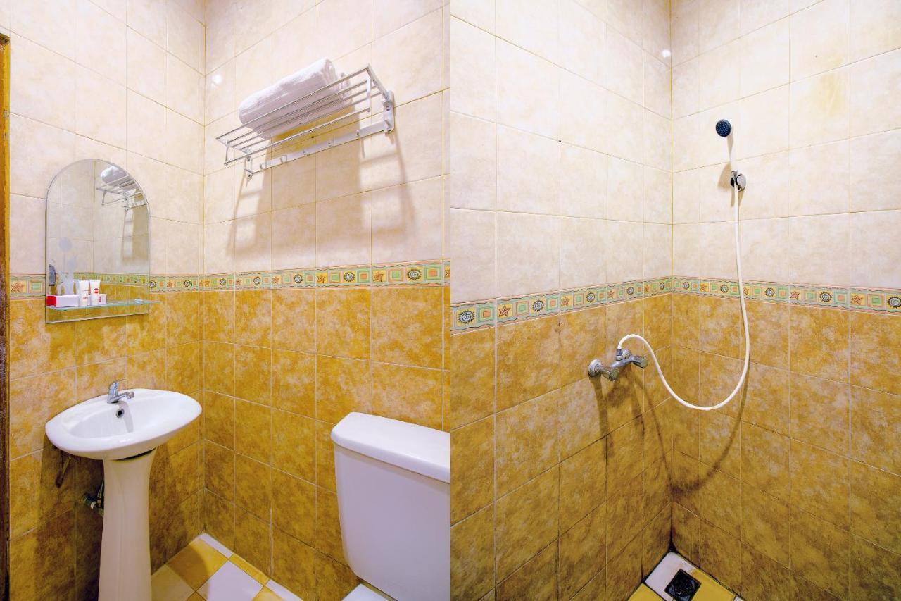 Oyo 1770 Hotel Mawar Saron 2 Kejayan Dış mekan fotoğraf