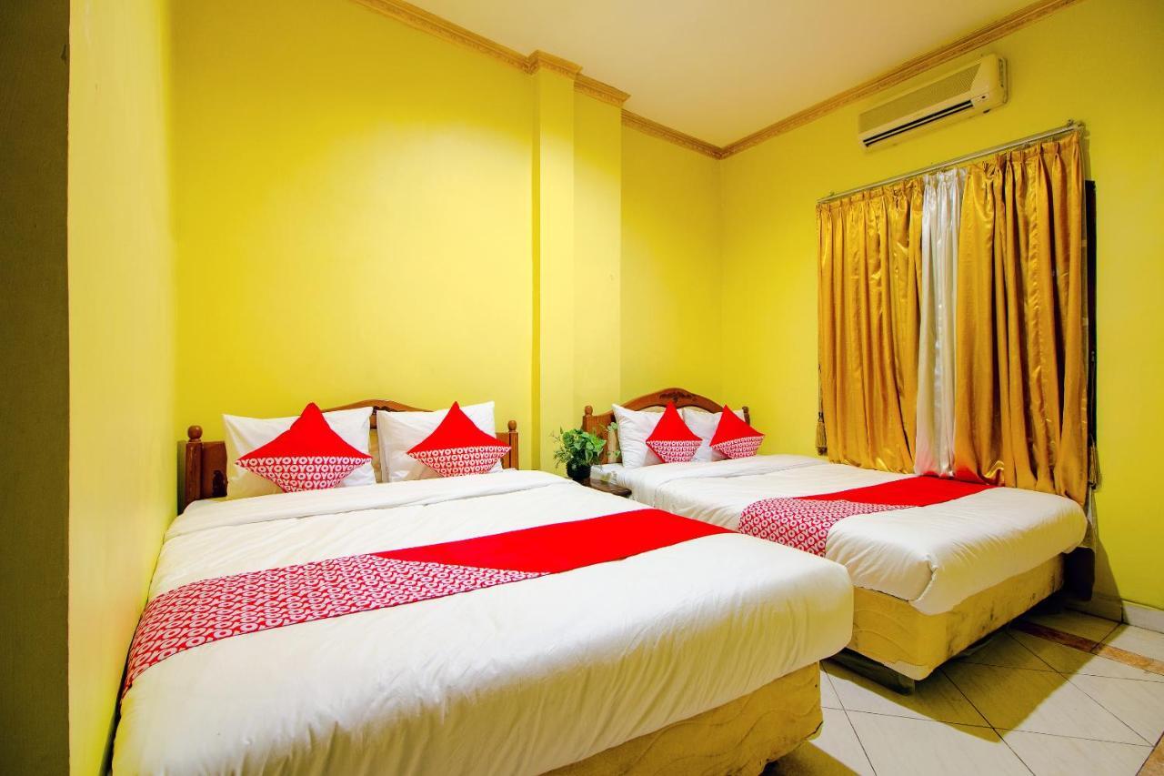 Oyo 1770 Hotel Mawar Saron 2 Kejayan Dış mekan fotoğraf